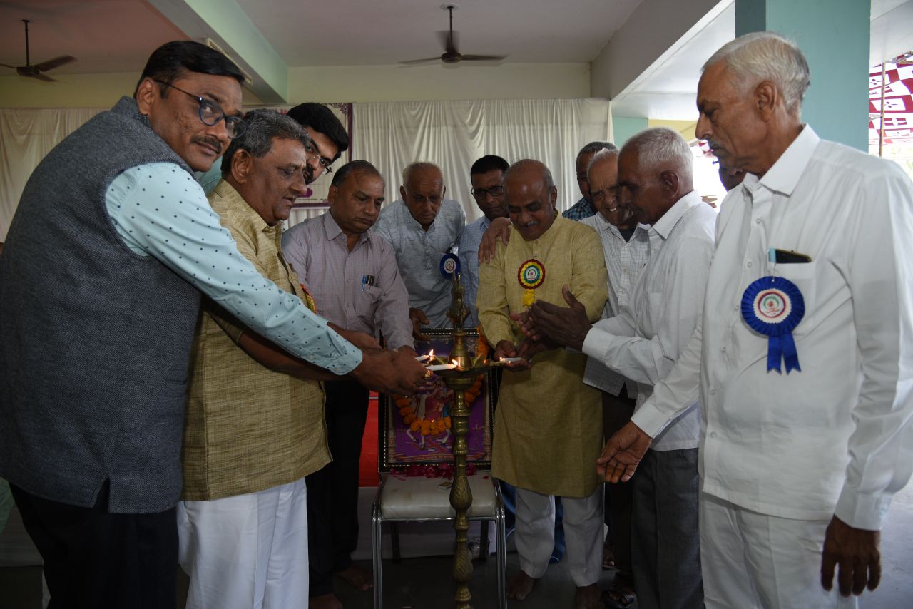 મોડાસિયા પાટીદાર સમાજ દ્વારા આયોજિત 30મો શૈક્ષણિક ઇનામ વિતરણ સમારોહ, તા. 30 ઓક્ટોબર 2022 ના રોજ સફળતાપૂર્વક યોજાયો હતો.